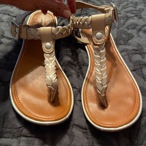 Women’s American Eagle Sandals 8